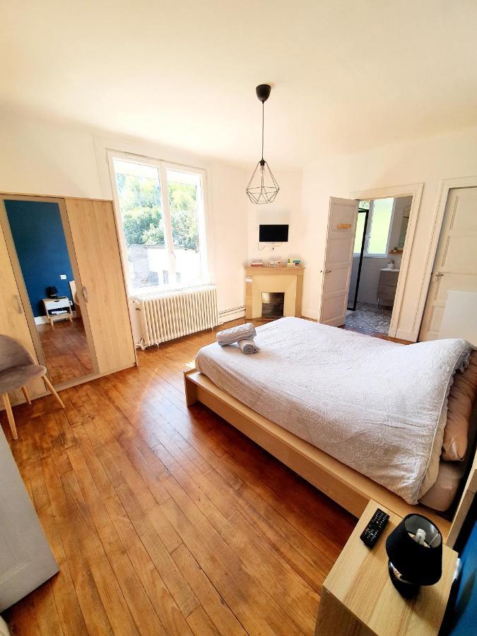 Appartement Spacieux, Wifi ,Cafe A Volonte Blaye-Les-Mines Eksteriør billede